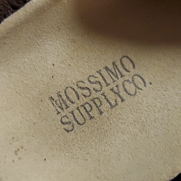 Cute Sandles - Picture 2 of 3